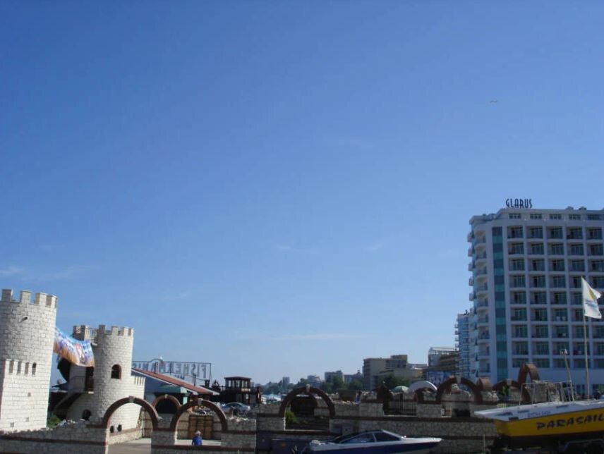 Золотые Пески