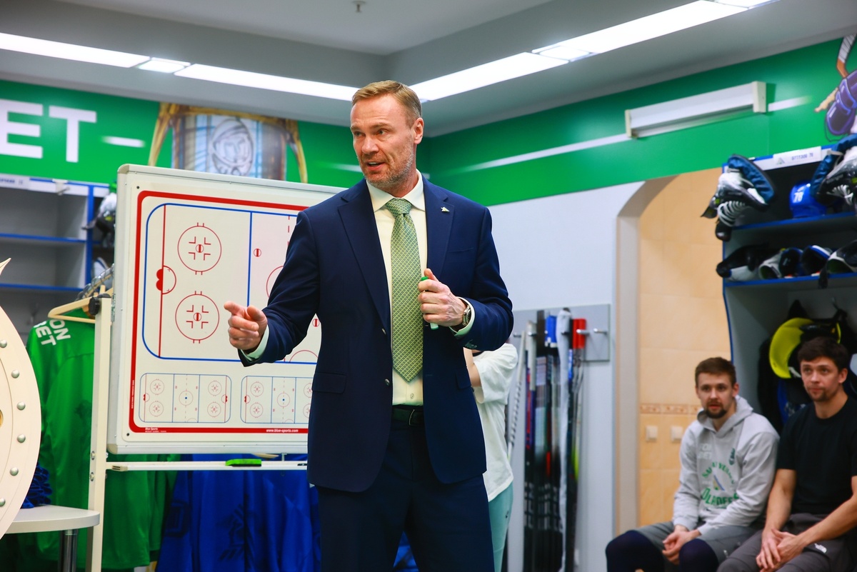    Главный тренер «Салавата Юлаева» Виктор Козлов / фото: hcsalavat.ru