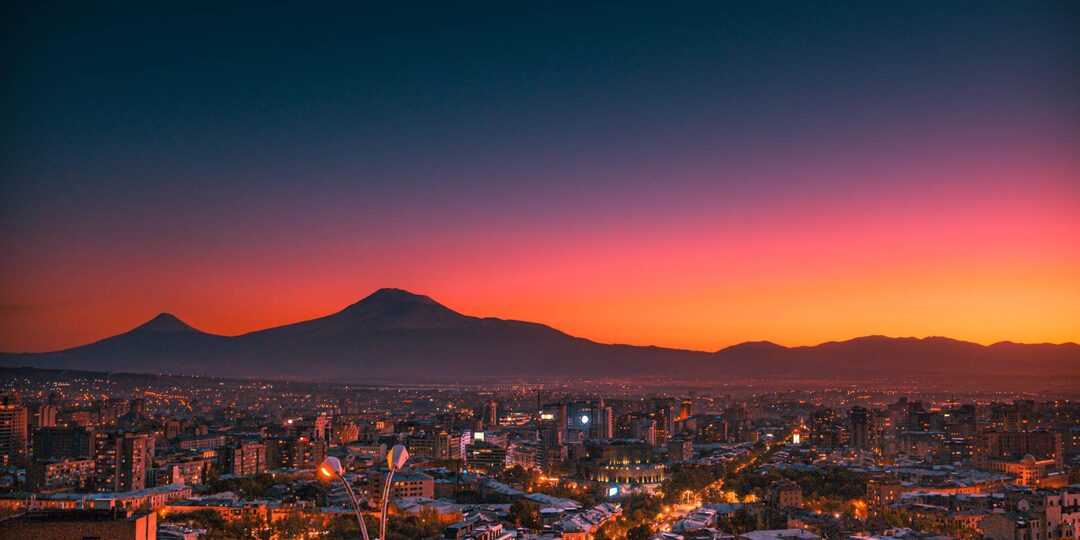 Армения летом: жара, горы, фестивали - честный рассказ о том, каково это на самом деле