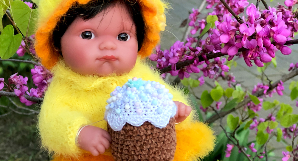 Бесплатный мастер-класс по вязанию миниатюрного кулича для кукол