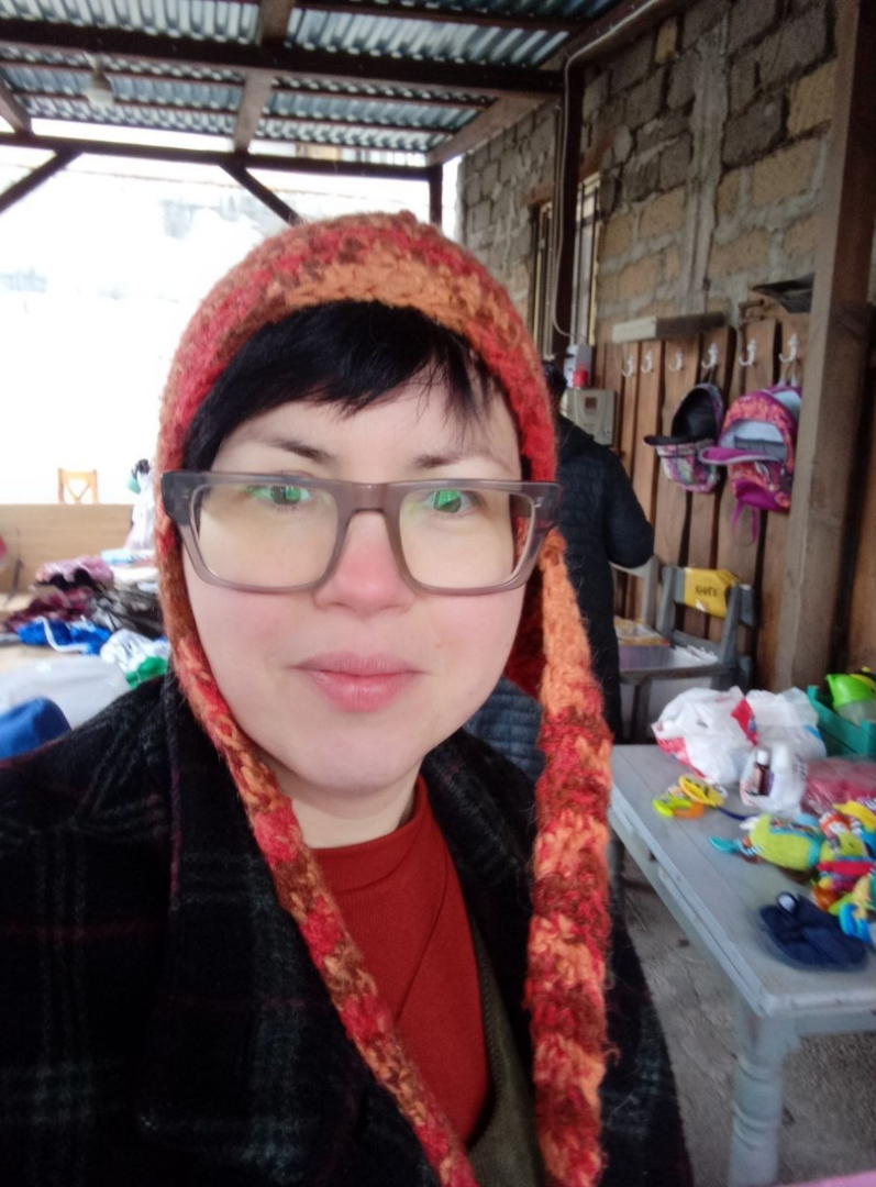 Да, планы отдохнуть, как всегда, пошли по бороде. Зато у меня новая шапочка со свопа, хей-хей. 