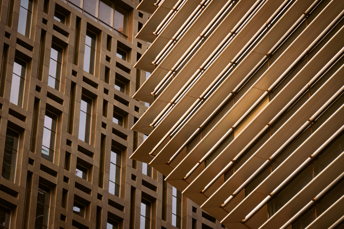 Фото на обложке: J F / Unsplash