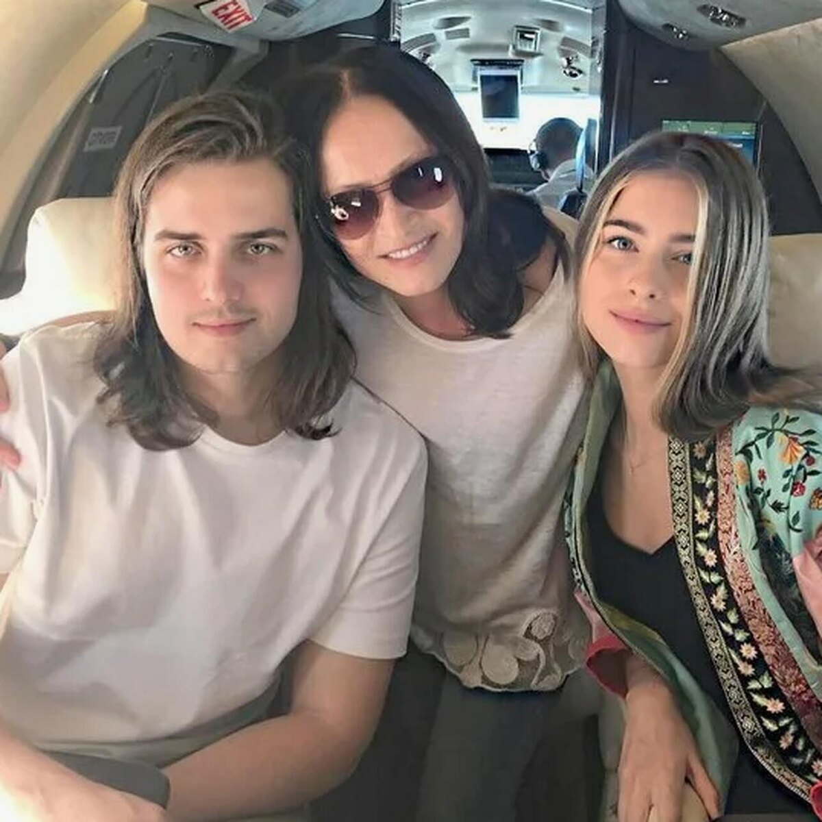    София Ротару с внуками Соцсети