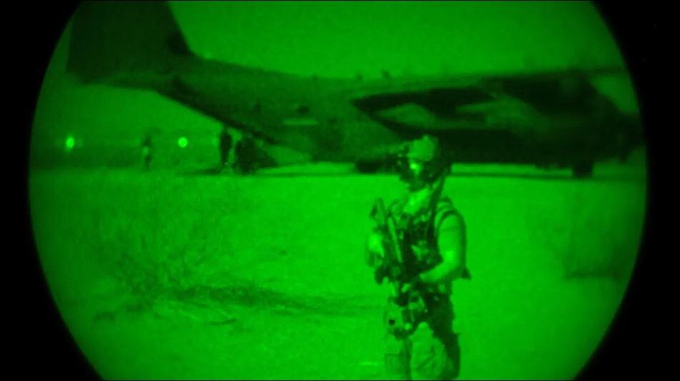 Как американцы организуют спасение своих лётчиков с территории врага