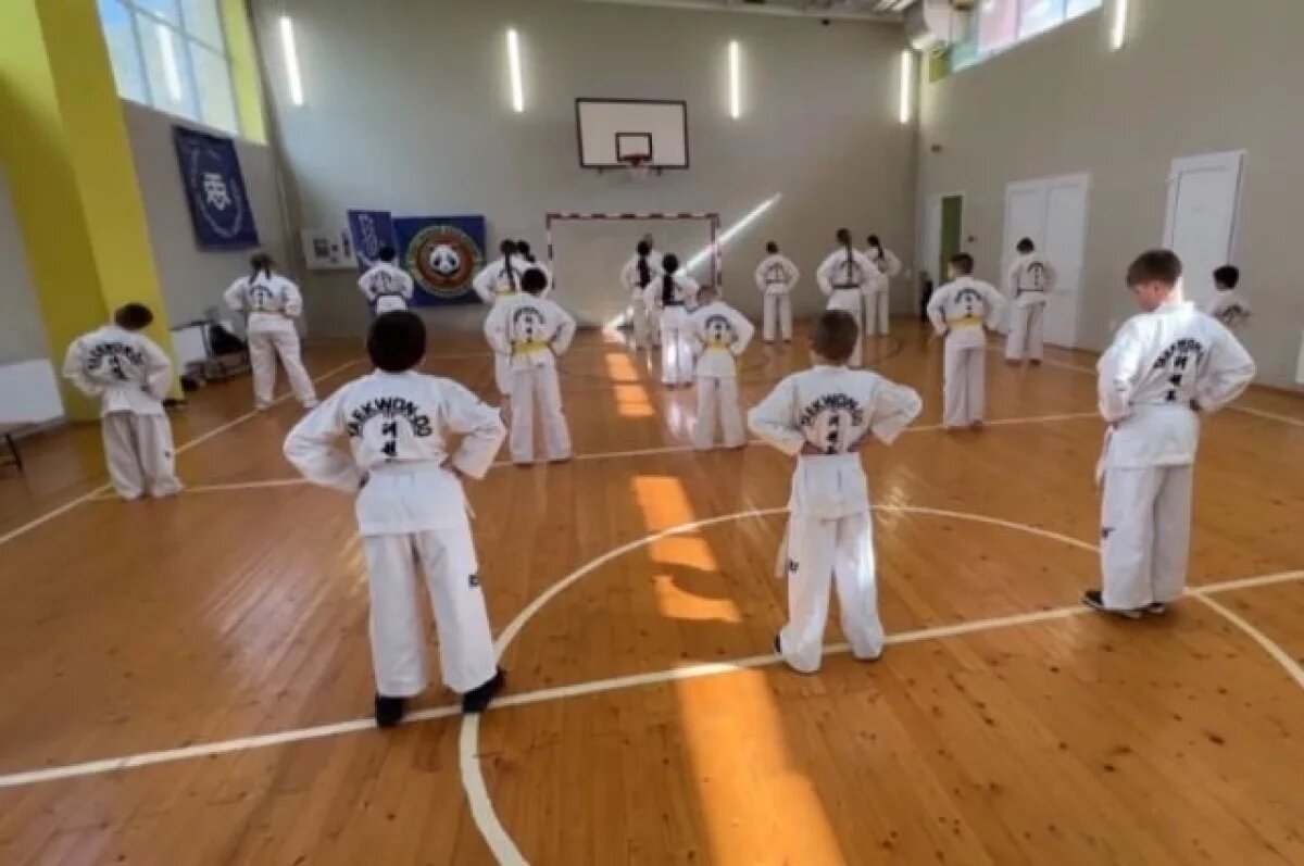    Тхэквондисты из Крыма завоевали пять золотых медалей в Санкт-Петербурге