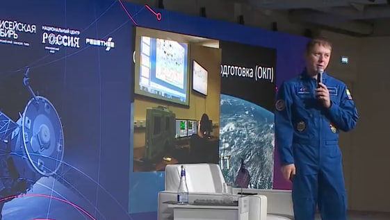     Кирилл Песков пообщался со школьниками и кадетами