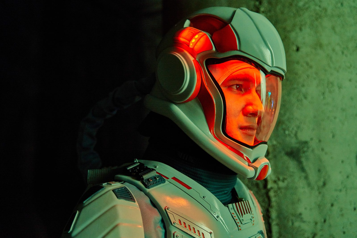 Кадр из сериала "Подростки в космосе" 