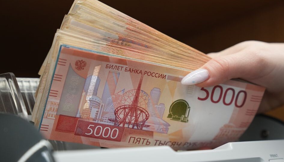 «Новый тренд на рынке труда в 2026 году: активно растут зарплаты для ЭТИХ профессий — и это только начало»