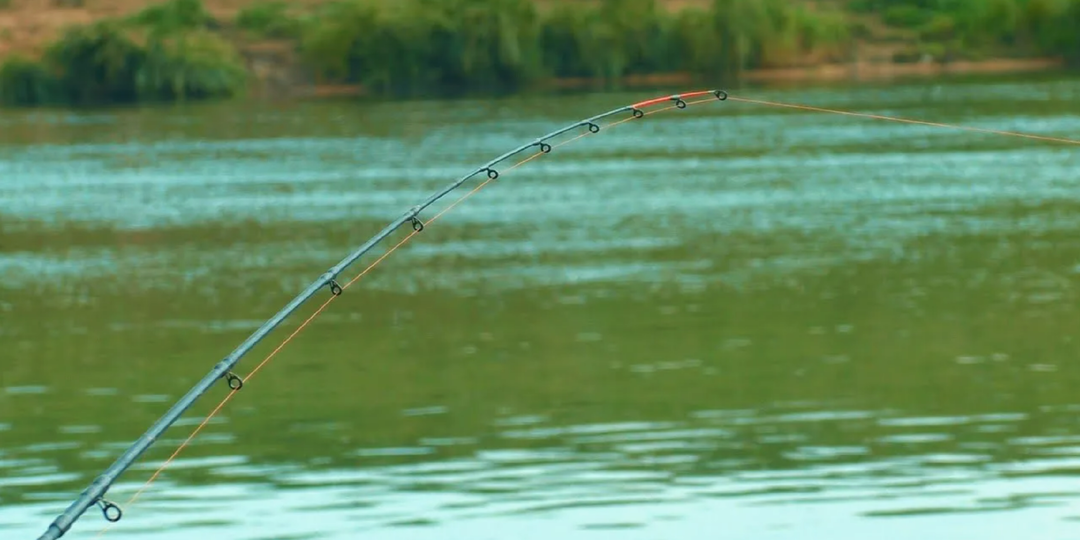 Течение сносит оснастку — 5 минут настройки: несколько простых шагов к контролю на реке