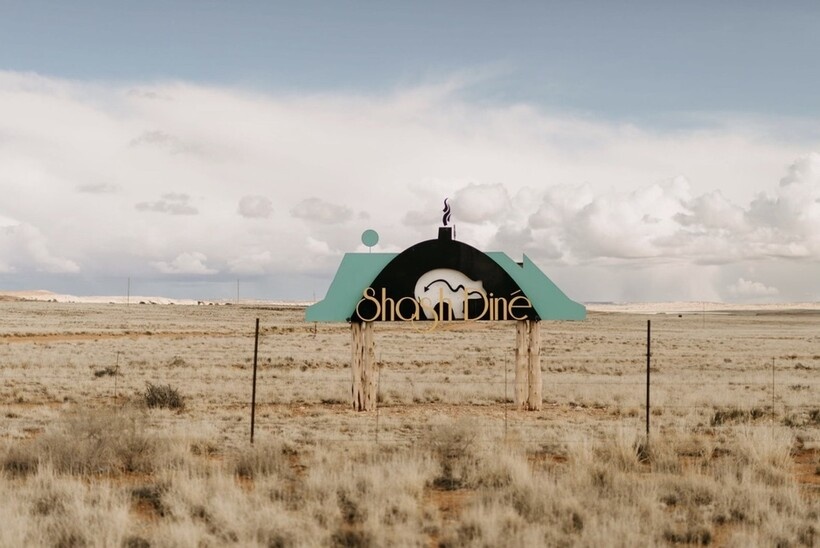    16 фото о том, как может выглядеть глэмпинг в пустыне