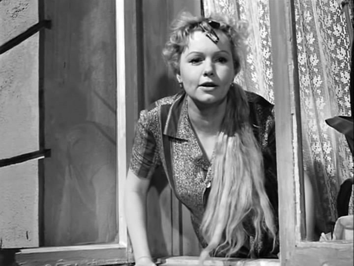 Муза Крепкогорская или «угостите даму славой»