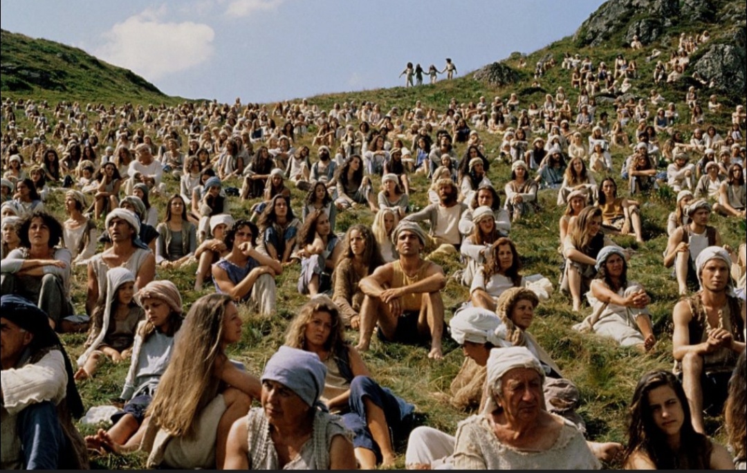 Кадр из фильма «Прекрасная Зелёная» 