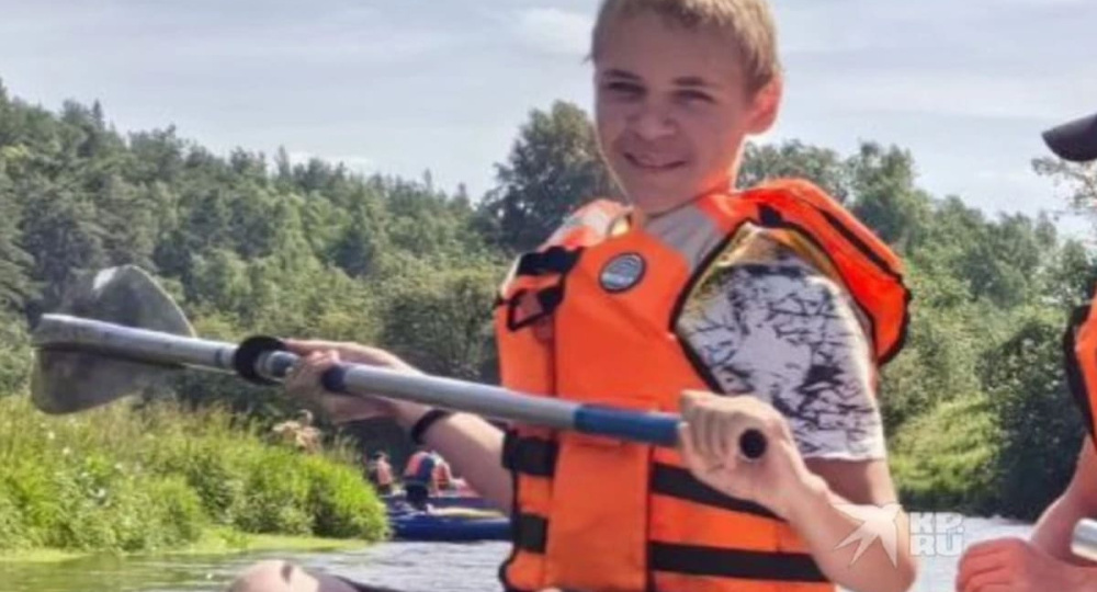 «Не успел дойти 10 метров»: что стало со школьником на Урале, которого на «зебре» сбила Lada