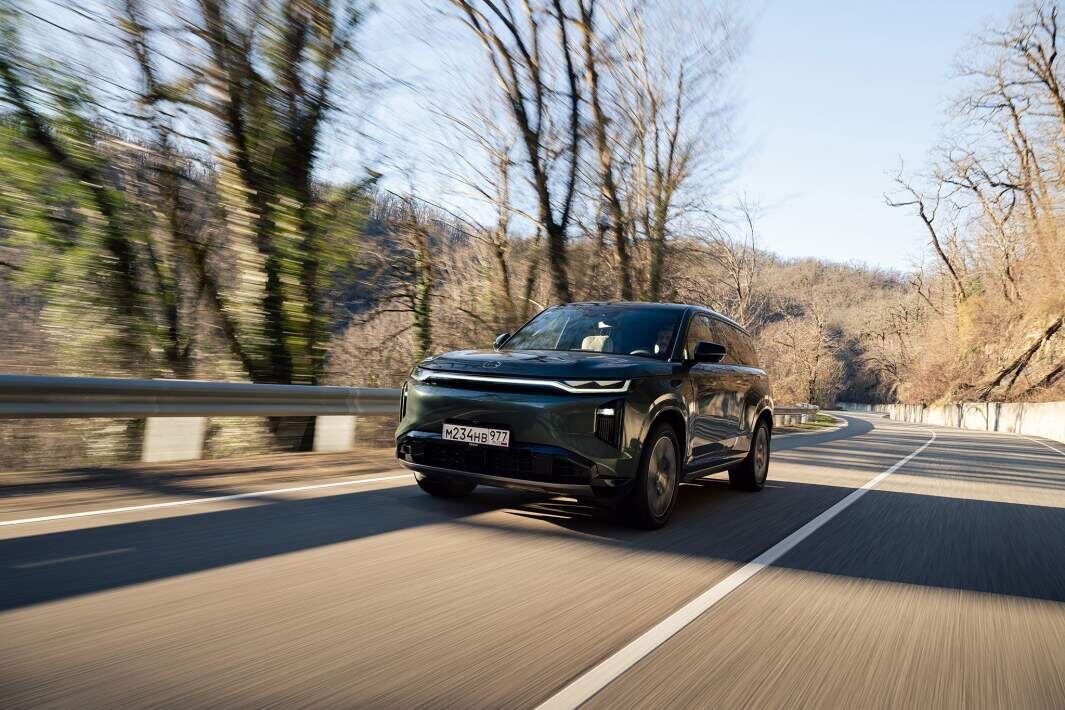 До 100 км/ч GAC S7 разгоняется за 6,7 секунды. Максимальная скорость ограничена электроникой на уровне 185 км/ч
Фото: GAC