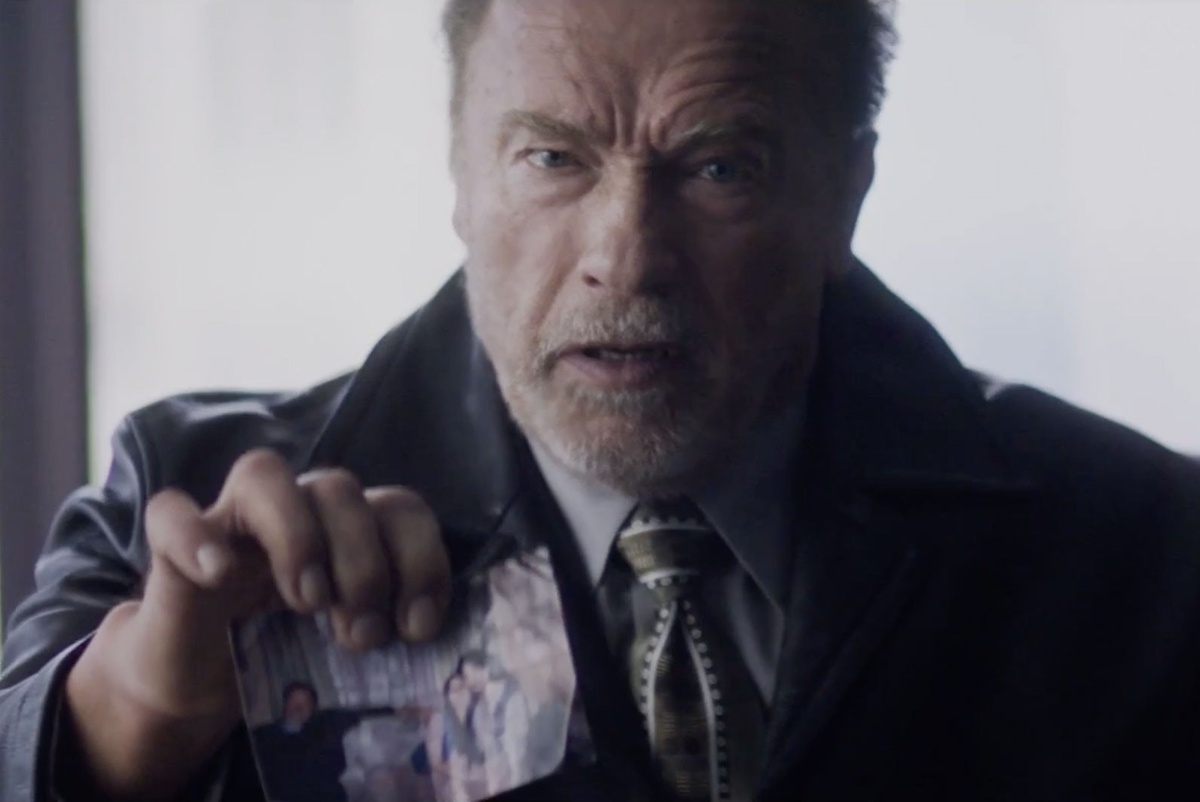 Шварценеггер в роли Калоева