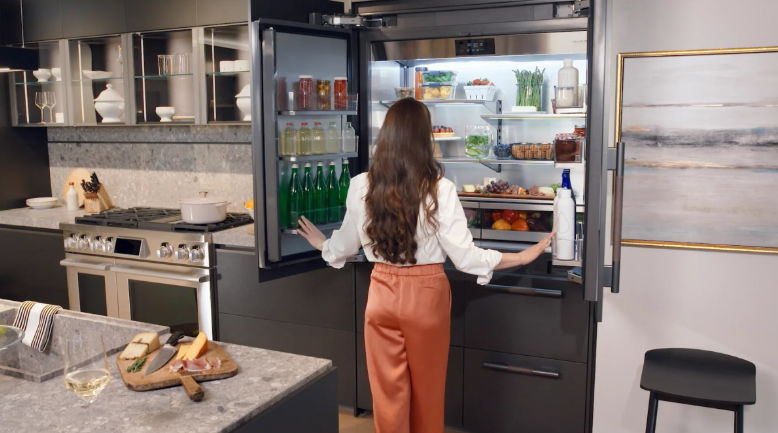 Многодверный холодильник