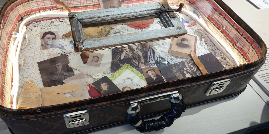 Что мы в Разливе раскопали: Домашние сокровища на выставке "Археология личности"