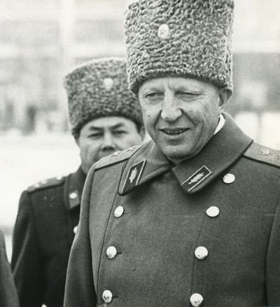 Генерал - лейтенант Рыленко Министр внутренних дел БАССР.