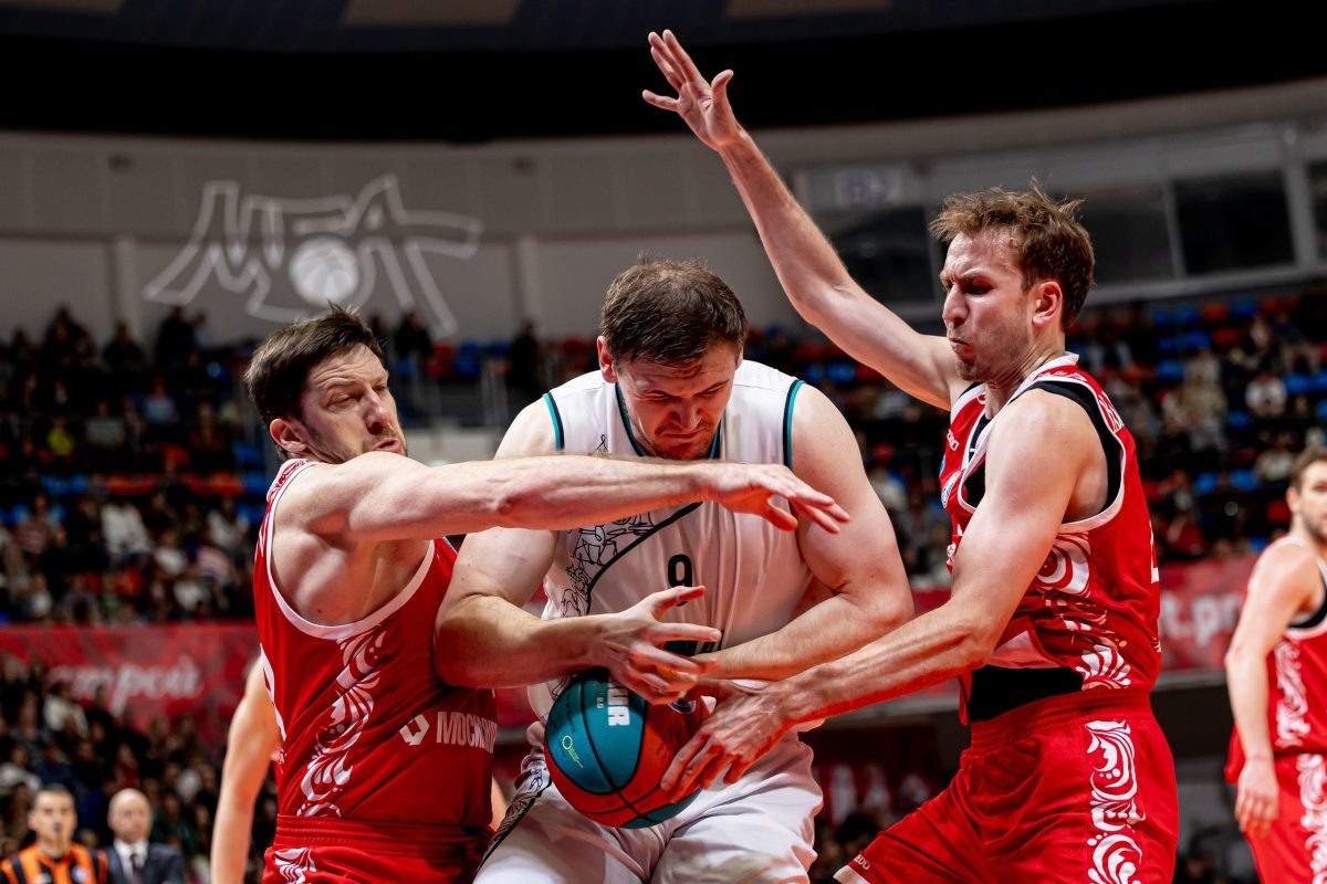    Тяжёлый форвард \