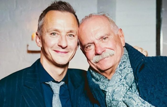 «Нянькой» был Табаков, отчимом – Градский: Как Степан Михалков стал помощником садовода, хотя женился только на моделях