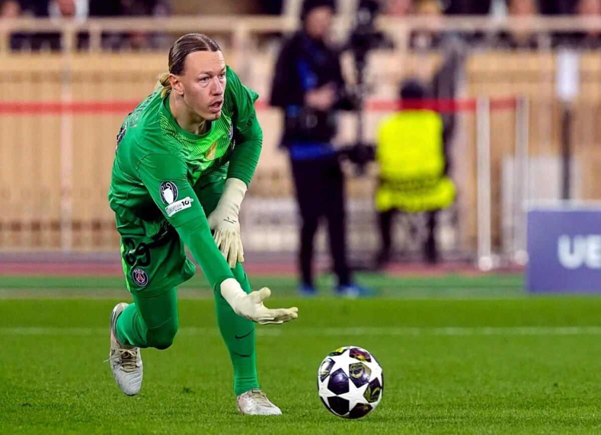     В Париже об игровом стиле Сафонова: анти-модный, но эффективный