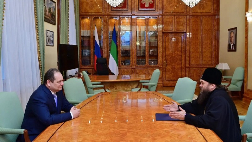    Фото со страницы Ростислава Гольдштейна