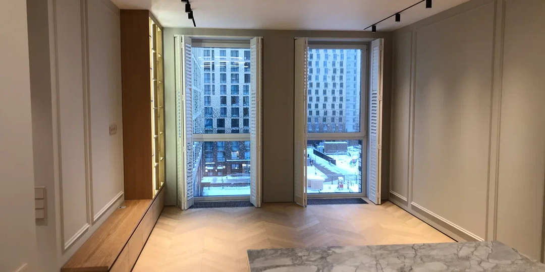 «Вы не в КОЛХОЗЕ, чтобы паркет, как линолеум стелить!». Вот 3 правила, которые спасут от переделок и потерь