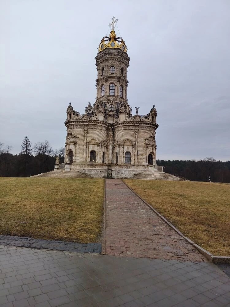 Знаменская церковь в Дубровицах. Фото автора
