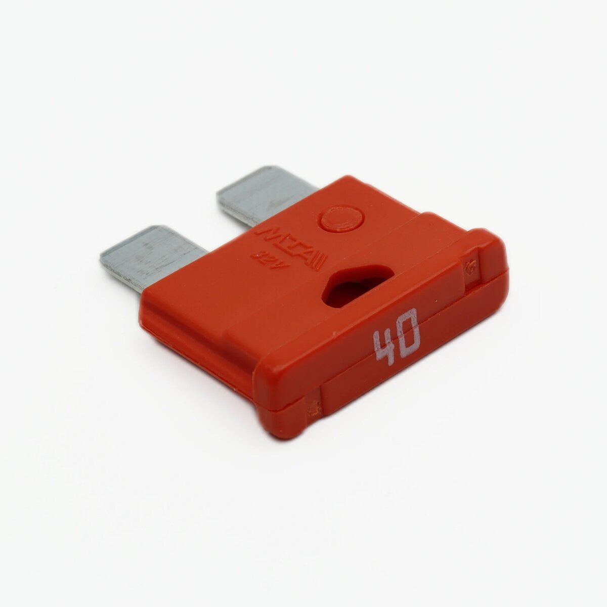    Обзор Автомобильный предохранитель плавкая вставка UNIVAL 40A: нюансы фиксации в держателе