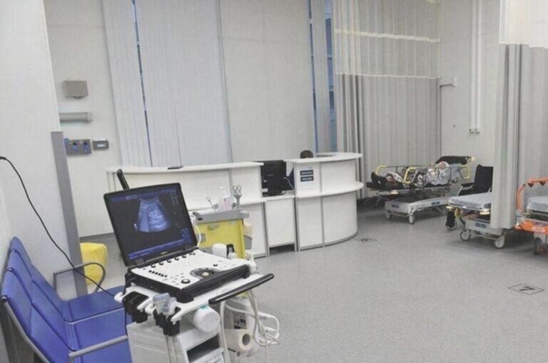    Иллюстрация к материалу: Новые правила педиатрической помощи: что изменится для детей и родителей