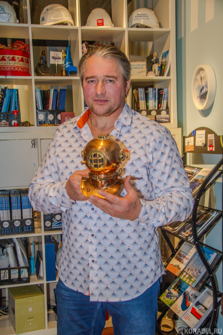 Руководитель водолазной фирмы и водолаз со стажем Николай Саблин в гостях у "Корабел.ру" / Фото: Корабел.Ру  📷
