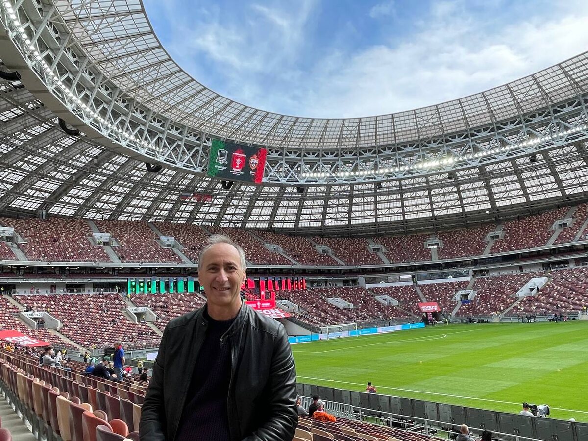    "Спартак" - ЦСКА: а не сыграть ли такой суперматч в Лужниках?Максим Квятковский