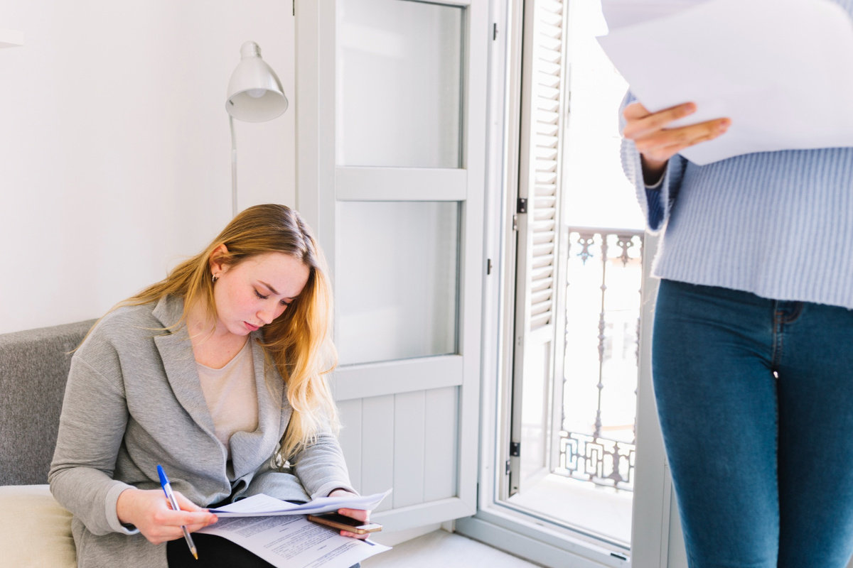    Государству хочет продавать изъятую недвижимость без ценового порога. Фото: freepik.com