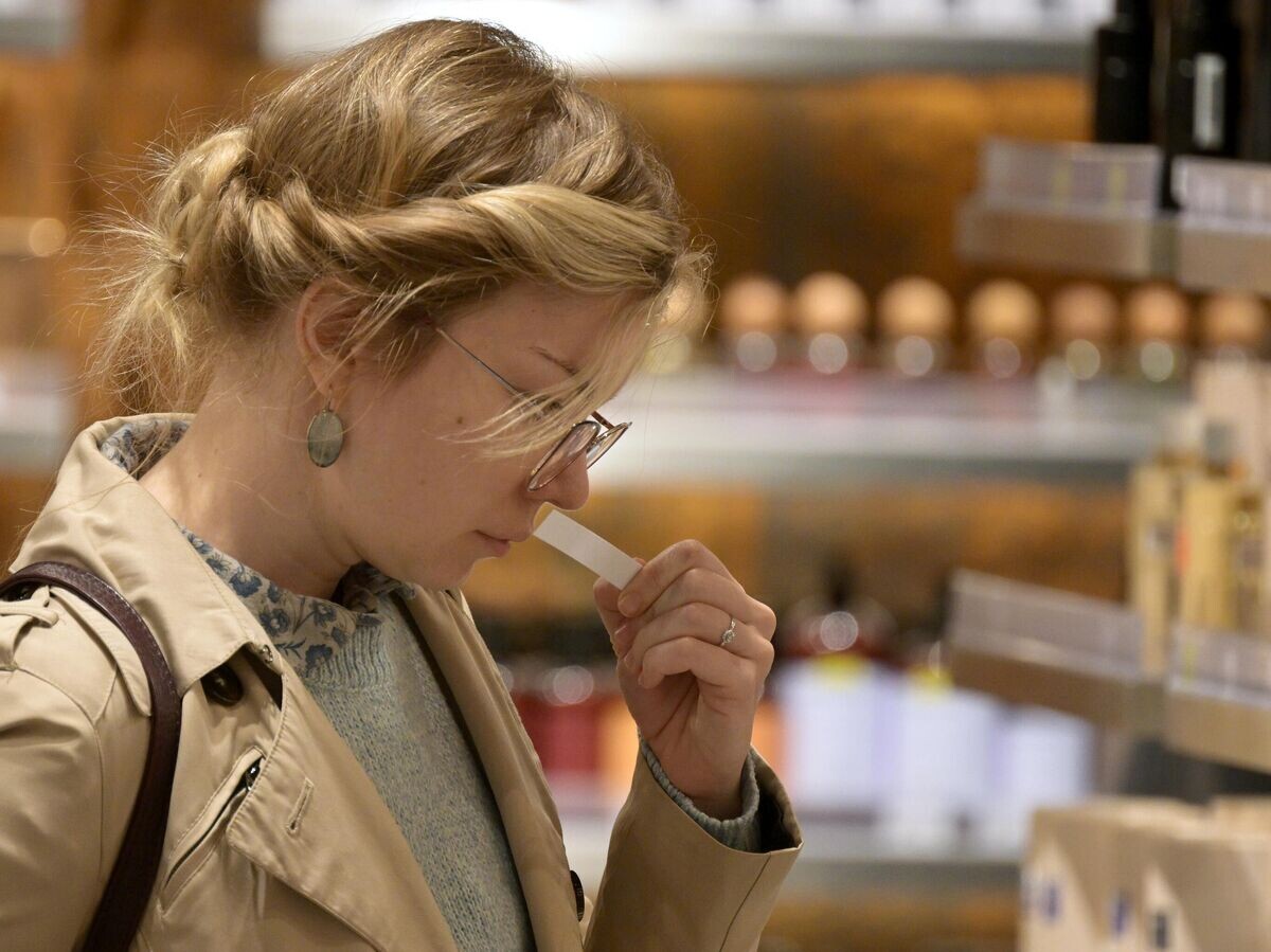    Продажа косметической продукции в Москве | © РИА Новости / Владимир Астапкович