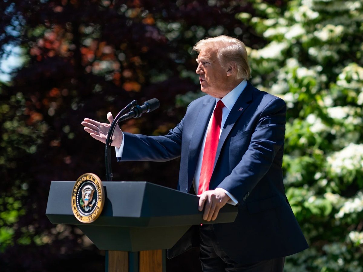     Трамп считает, что в будущем НАТО также не откликнется на зов США о помощи