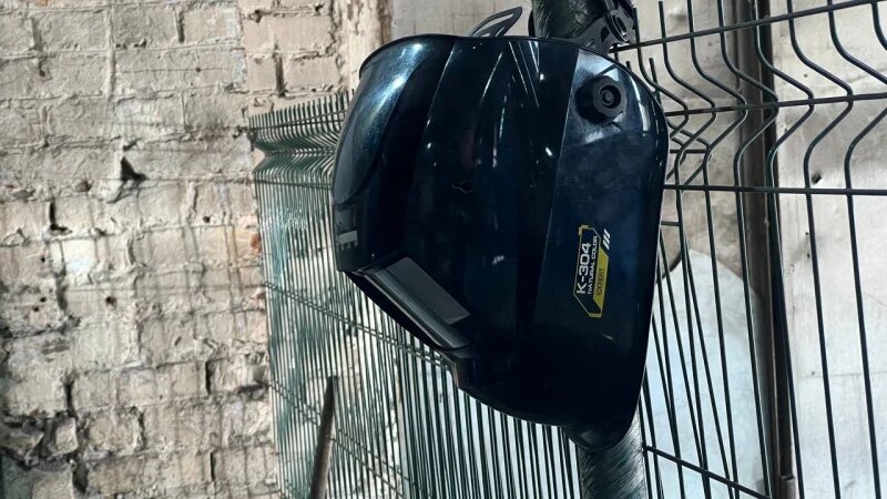     Завод. Производство. Металлообработка. Сварочная маска. Софья Комарова