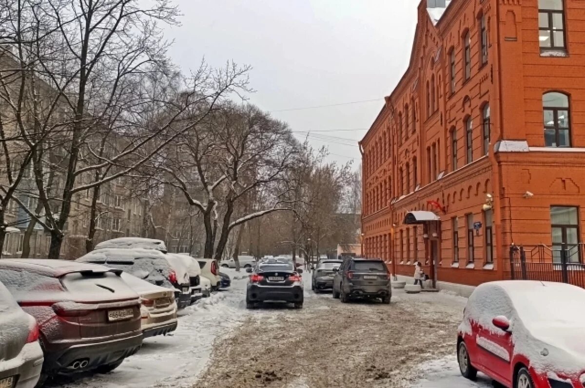    В Новосибирске объяснили, кому обязательно менять госномера автомобиля