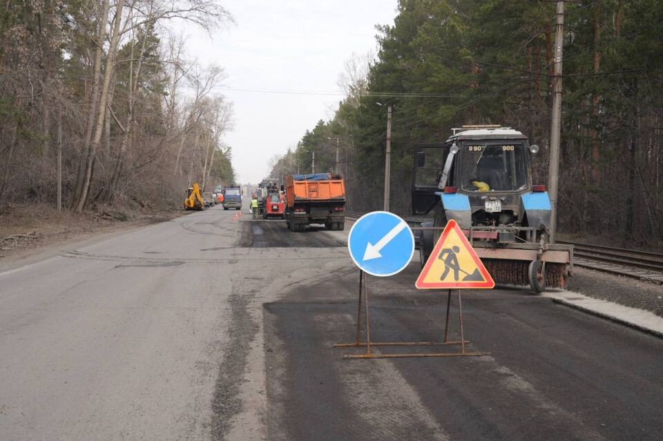    Ямочный ремонт дорог в Бийске. Источник: Telegram-канал Виктора Щигрева