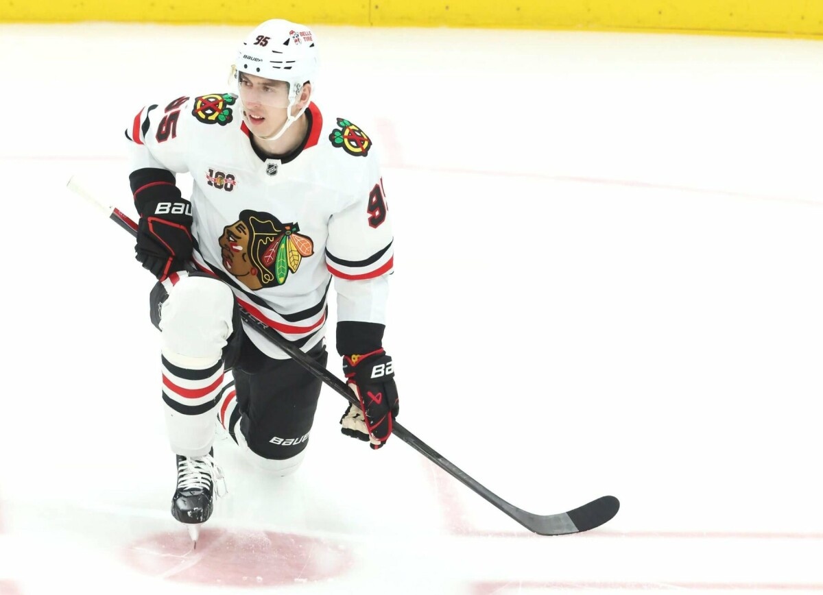     В США объяснили, почему «Чикаго Блэкхокс» стоит продлить контракт с Михеевым