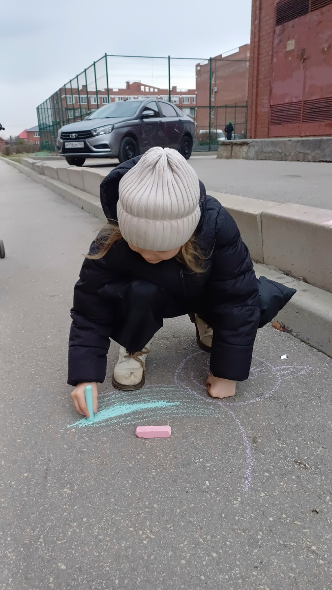 любимое занятие, когда асфальт подсох в отсутствие осадков