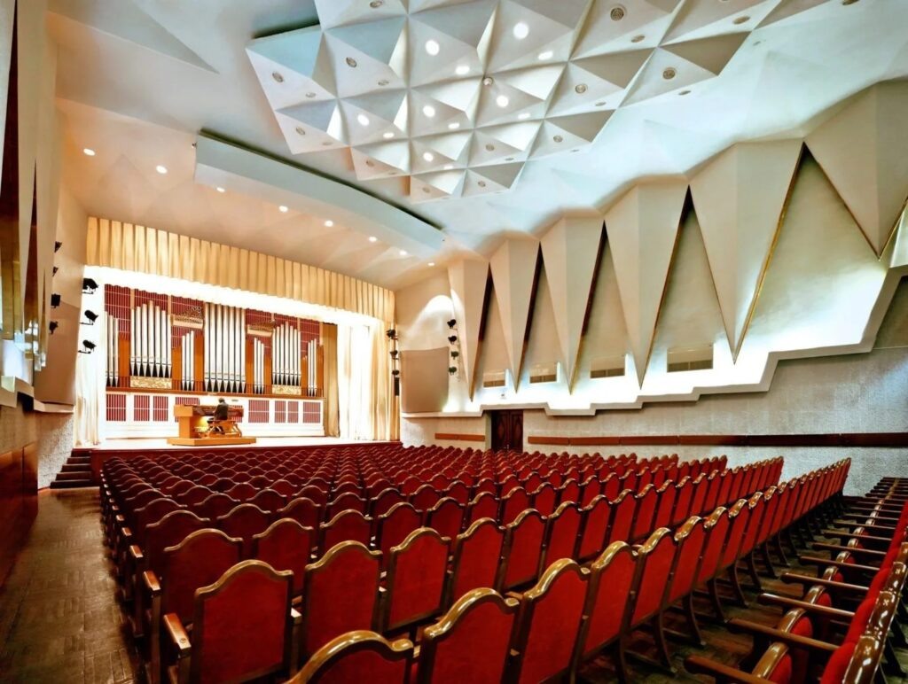 Концертный зал филармонии закрывается на ремонт /Фото предоставлено пресс-службой учреждения