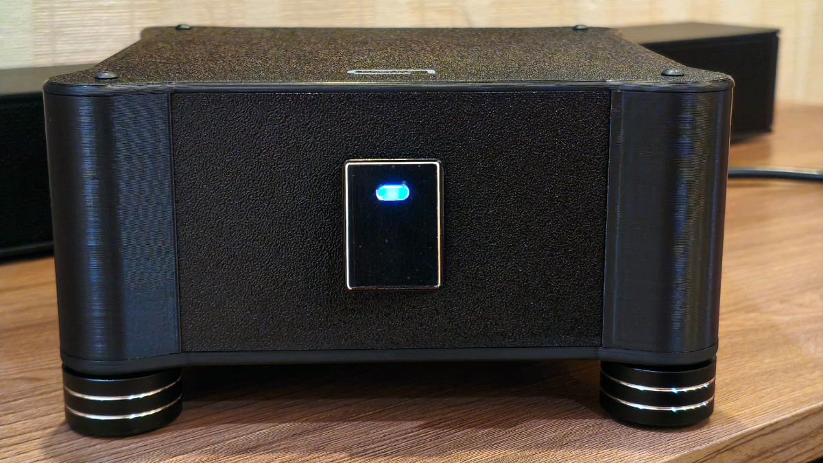 Фильтр постоянной составляющей сетевого напряжения питания (со стороны лицевой панели)