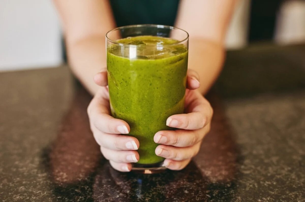    Смузи — иллюзия клетчатки и удар по глюкозе.