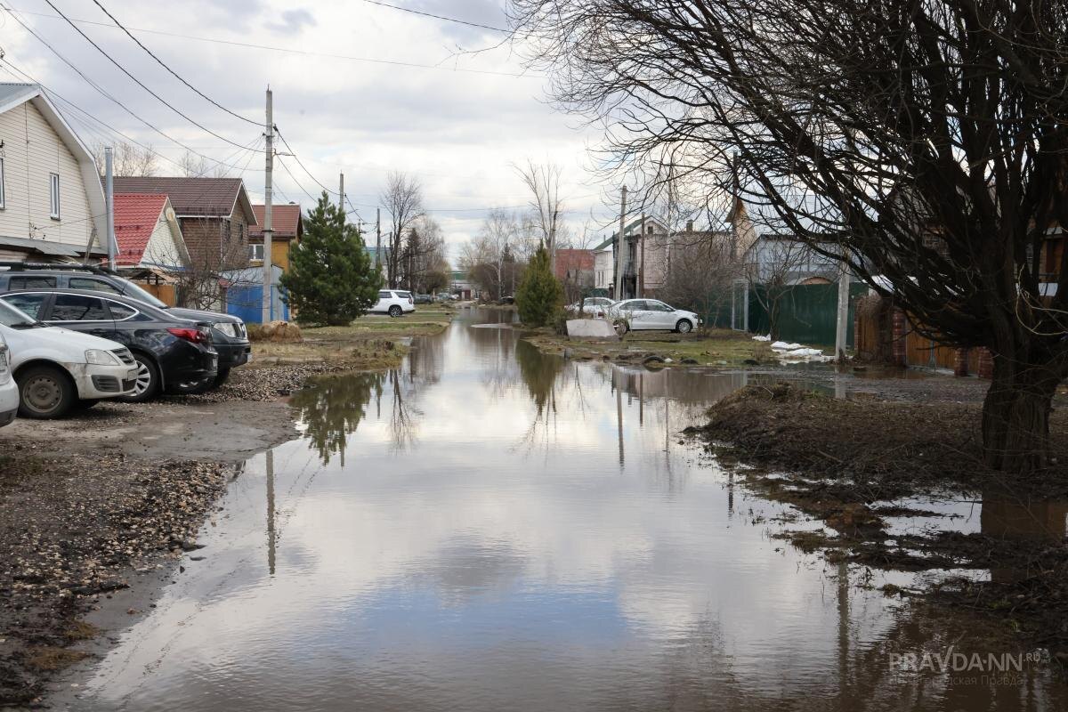    На контроле специалистов МЧС находятся затопленные участки в 27 муниципальных образованиях