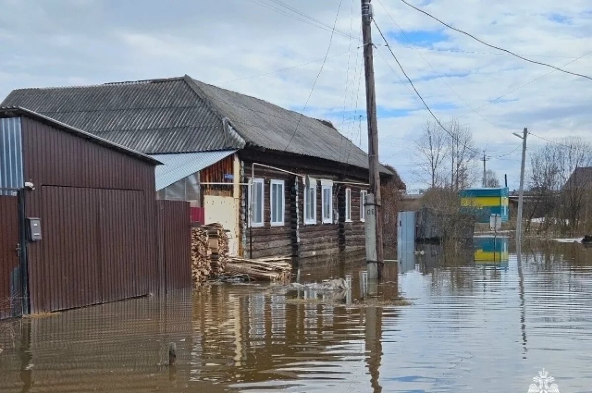    В населённых пунктах в Удмуртии, где произошли подтопления, проверили воду