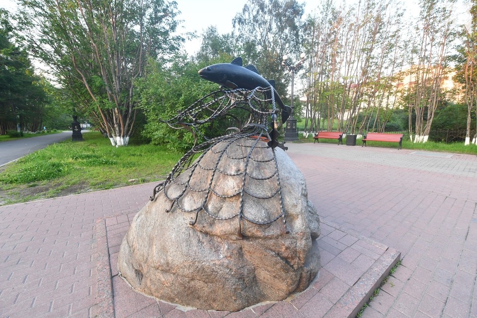    Рыба - символ Мурманска, но ситуация с ее выловом становится все труднее. Иван МАКЕЕВ