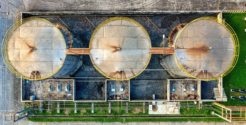 Нефтехранилище Фотограф: Tom Fisk: https://www.pexels.com/ru-ru/photo/6060191/