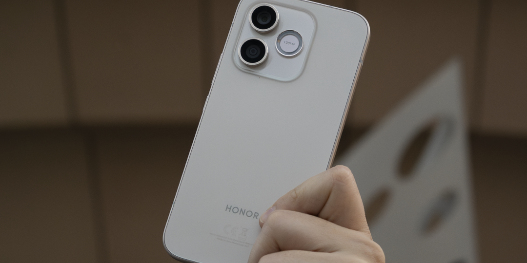 Смартфон с очень ярким дисплеем и премиальным дизайном за 30 тысяч рублей — HONOR 600 Lite