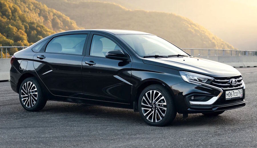 Стало известно, сколько седанов Лада Аура удалось продать в 2026 году