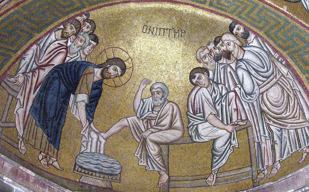 Христос, омывающий ноги апостолам. Мозаики в монастыре Осиос Лукас, Греция.